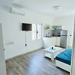 Peric Ξενοδοχείο με διαμερίσματα 3*