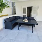 Peric Aparthotel Duboka