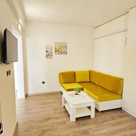 Peric Aparthotel
