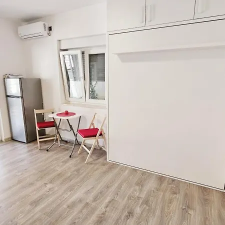 Peric Aparthotel *